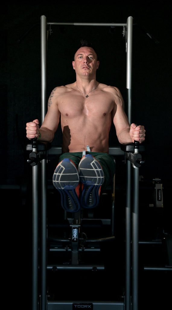 Struttura Chin/Dip/Leg Raise WBX b-2800 LINEA TOORX STRENGTH PROFESSIONALE Colore Nero