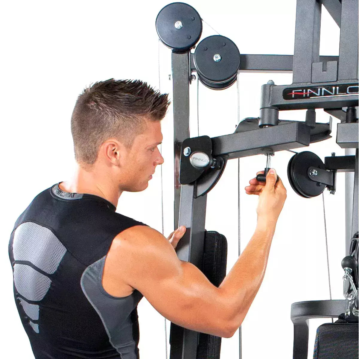 AUTARK 2600 STAZIONE MULTIFUNZIONE FINNLO BY HAMMER cod.3828 - pacco pesi 80 kg con possibilità di aumentare di 20 kg - dimensioni 182 x 206 x 215 cm -compatta