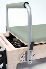 Reformer in legno di quercia naturale pieghevole PTX 3000 Green Tea - Linea Liveness di Toorx - Cod. PTX-3000G