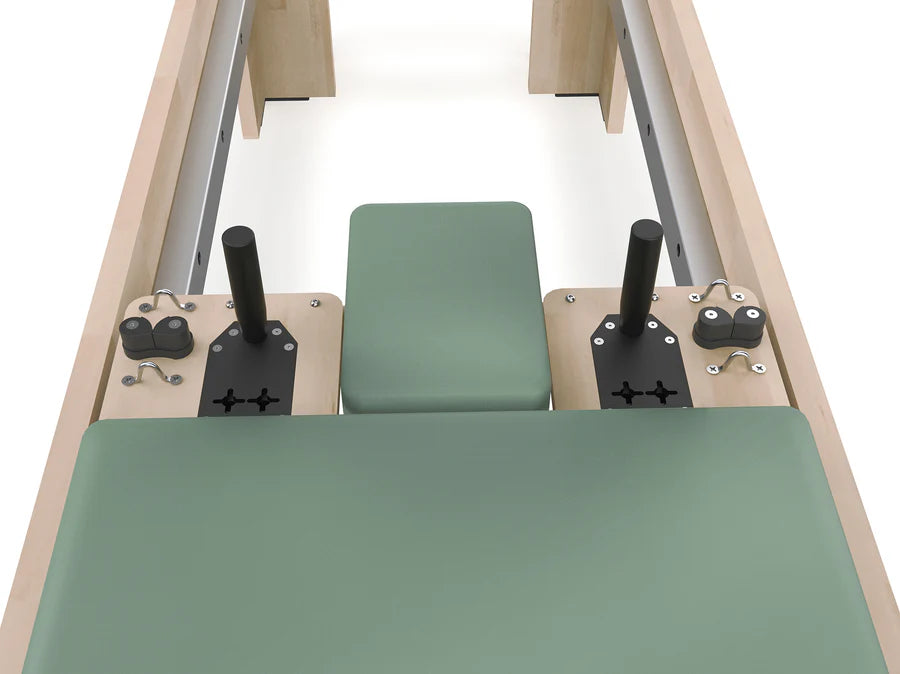Cadillac Reformer in legno di quercia naturale PTX 6000 Green tea-  linea Lifeness di Toorx- Cod. PTX-6000