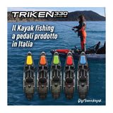 BIG MAMA KAYAK A PEDALI TRIKEN 330 - CANOA MONOPOSTO FISHING CON 4 PORTACANNE, 2 GAVONI, TIMONE, SISTEMA DI PEDALI, SEDILE RIALZATO, 11 BARRE DI SCORRIMENTO ver. coperchio azzurro