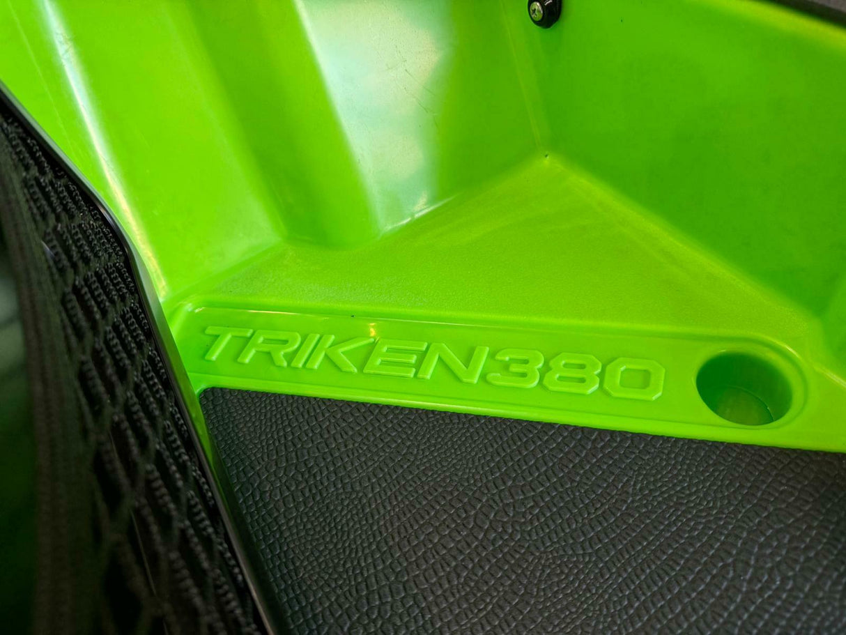 BIG MAMA KAYAK A PEDALI TRIKEN 380 + GARMIN STRIKER VIVID 7CV ECOSCANDAGLIO + TRASDUTTORE + kit braccetto display