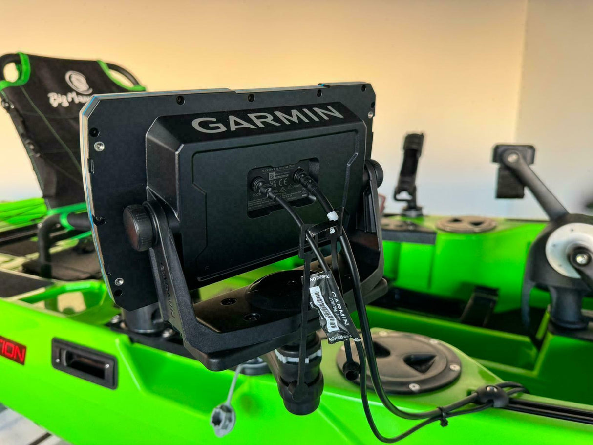 BIG MAMA KAYAK A PEDALI TRIKEN 380 + GARMIN STRIKER VIVID 7SV ECOSCANDAGLIO + TRASDUTTORE + kit braccetto display