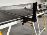 Urban Play Ping pong trasportabile in valigia, da interno, richiudibile con ruote, racchette e palline colore verde