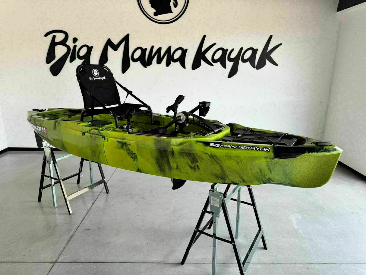 Kayak fishing a Pedali divisibile Big Mama Triken 330 Live S, con ruote e vasca del vivo - SCAFO GRIGIO NERO, gavone VERDE
