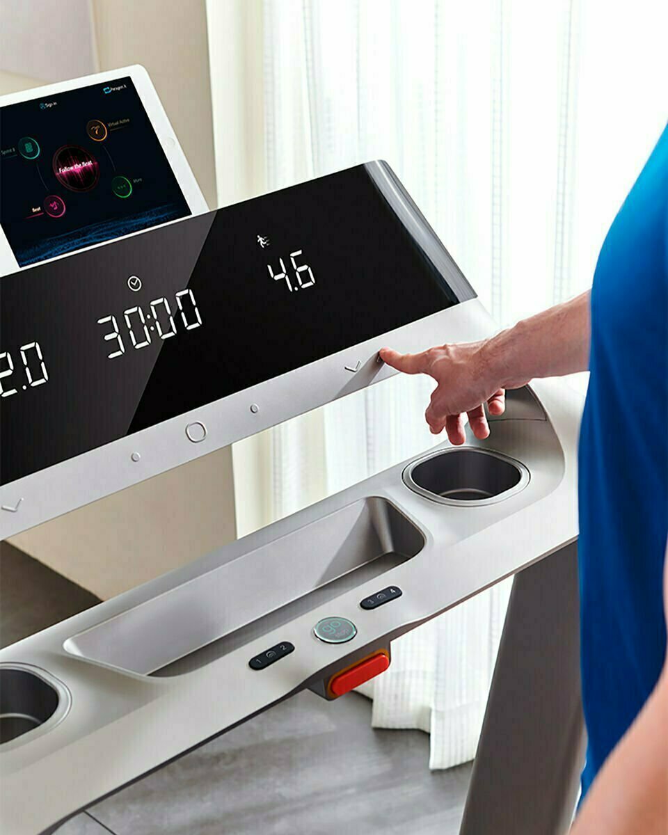 Treadmill Tapis Roulant Paragon X Horizon - Piano Corsa 153 x 55.8 cm - Inclinazione Elettrica - Utente 159 Kg - Velocità 20 km/h - compatibile con App Kinomap