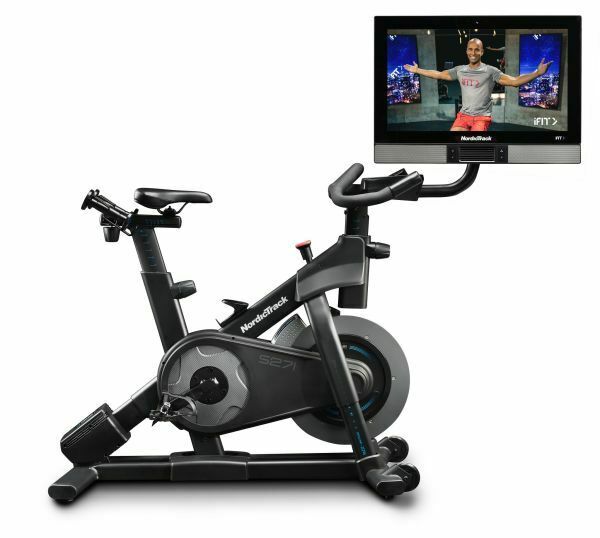Promo Gym Bike Studio 27i resistenza magnetica Nordictrack cod.NTEX02722-INT - con App Ifit integrata - peso max utente 160 kg schermo touchscreen da 27"