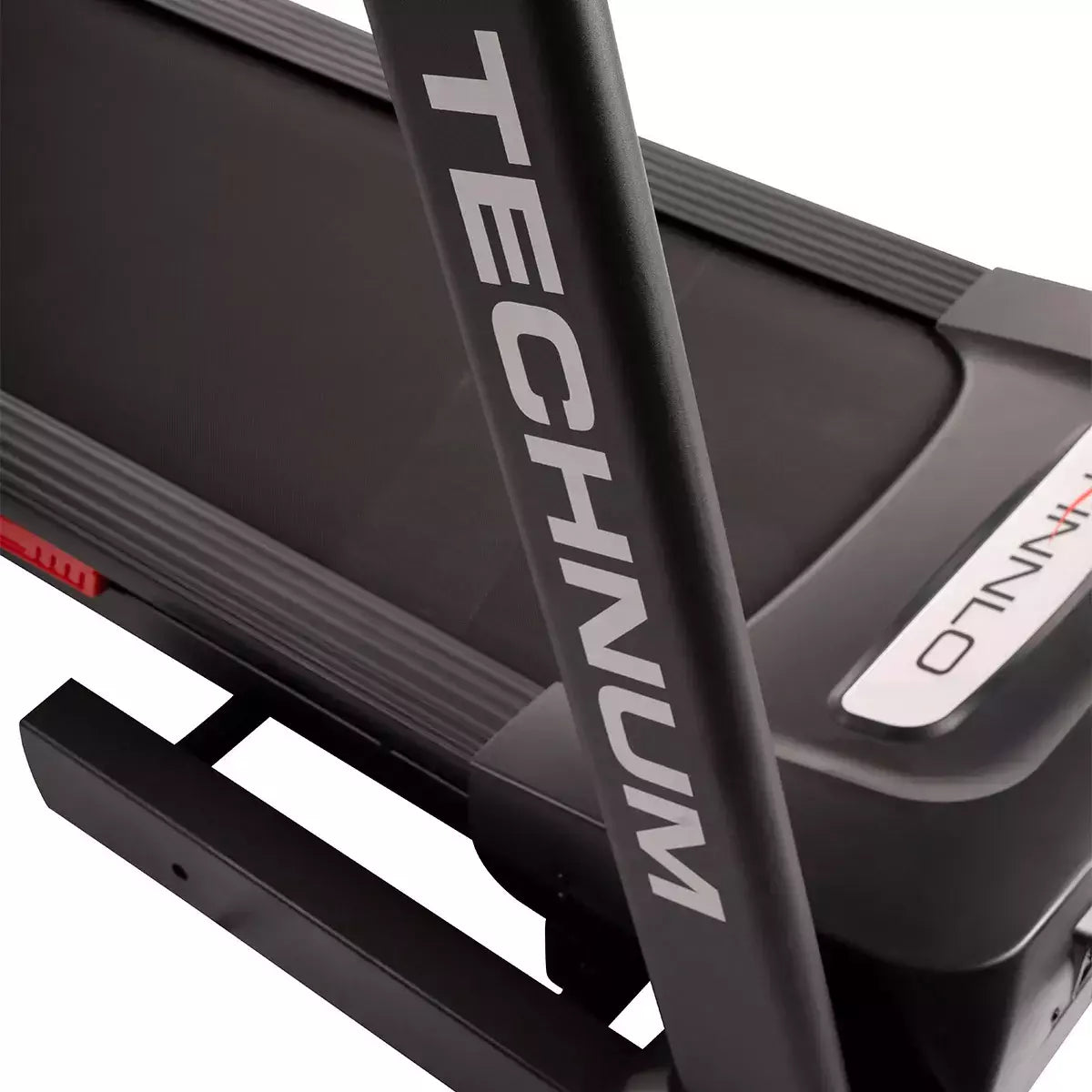 Tapis Roulant Technum V Tecno 5.0 Treadmill Linea FINNLO by Hammer Velocità di allenamento fino a 20 km/h Utente 150 Kg. Piano Corsa 150 x 51 cm Inclinazione Elettrica cod. 3501 Tappeto Elett - TIMESPORT24