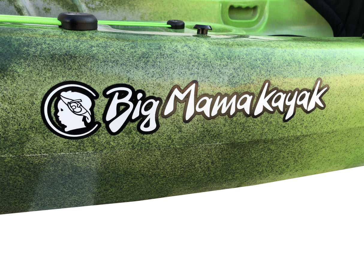 1 SINGLE PLACE CANOE ACQUAPRIMA FISHING LIMITED EDITION BIG MAMA KAYAK, SINGLE SEAT 310 CM + 3 ROD HOLDER + 2 LOCKER + 1 PADDLE + 1 SEAT (FULL PACK) - SNAKE GREEN 