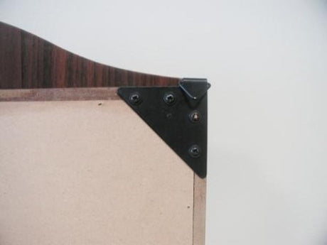 Bersaglio per Freccette PEGASUS con Armadietto in Legno incluse 6 Freccette Equinox By Garlando cod.DA-12 - TIMESPORT24